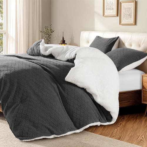 DEITAS King Comforter Set 3 Pieces - 3D Jacquard Design Sherpa Bedding Set, Super Soft and Warm Fluffy Quilt for Winter, 1 Comforter and 2 Pillowcases, Gray